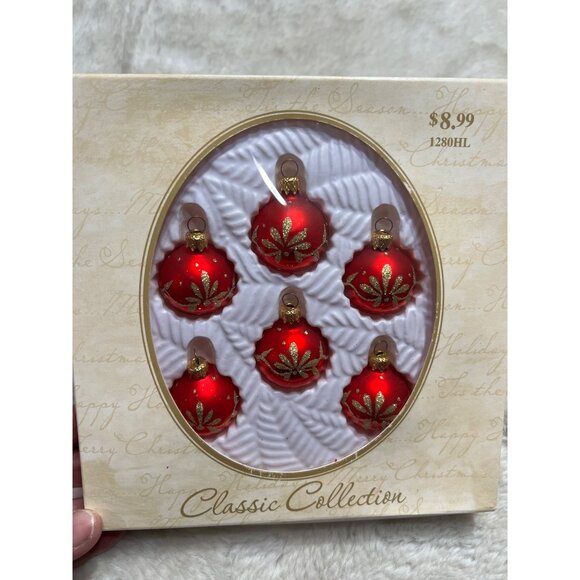 Set Of 6 Classic Collection Red & Gold Glass Christmas Ornaments - Picture 2 of 4